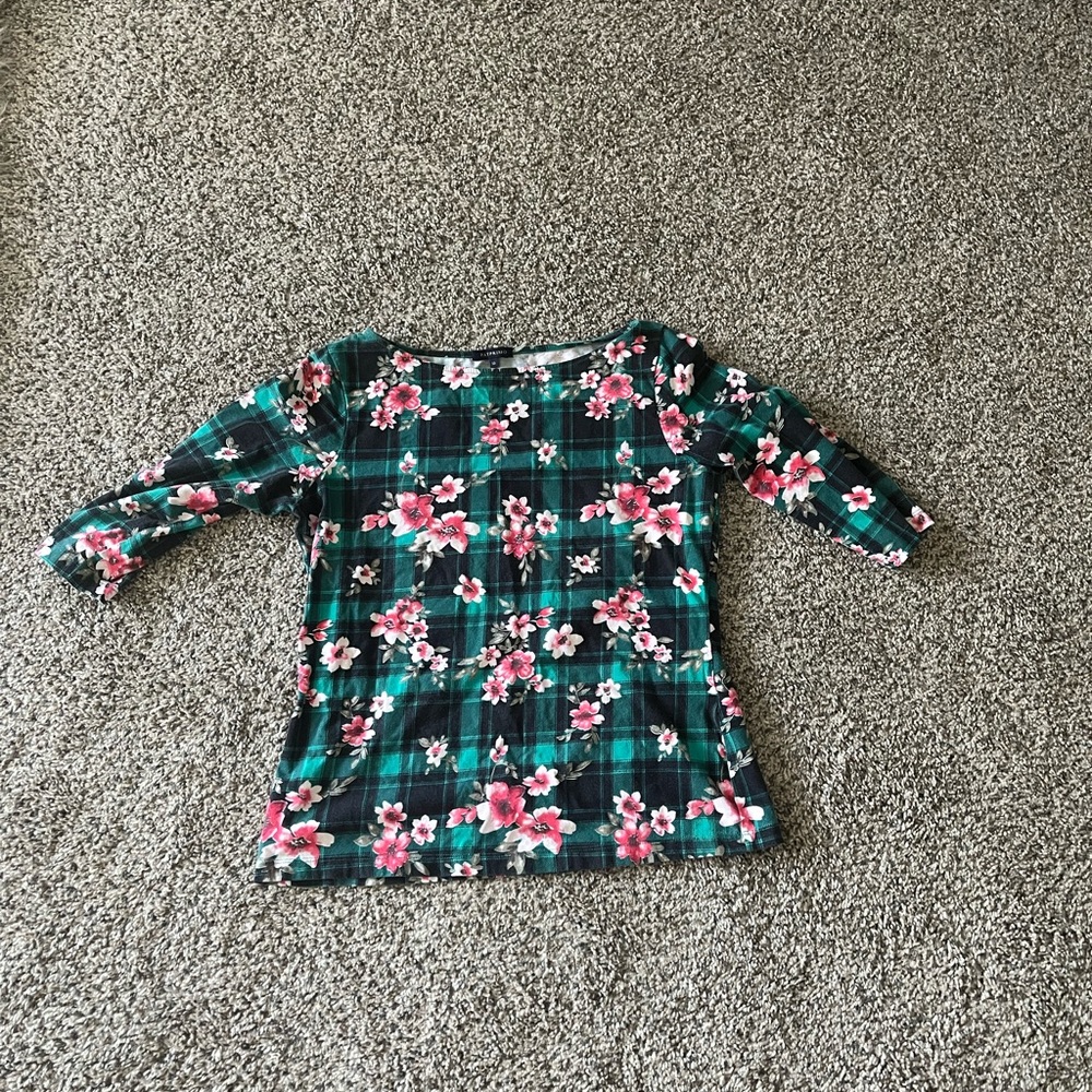 Cute blouse